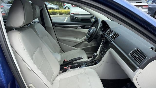 2016 Volkswagen Passat 1.8T SE