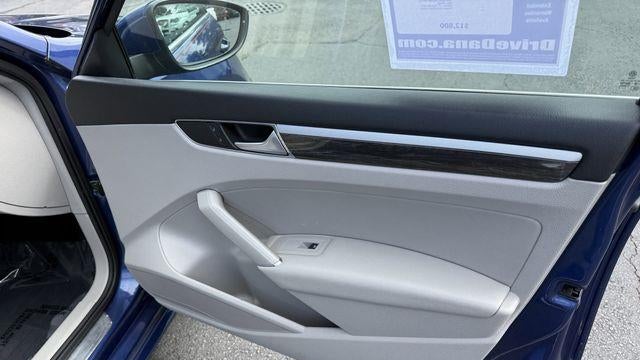 2016 Volkswagen Passat 1.8T SE