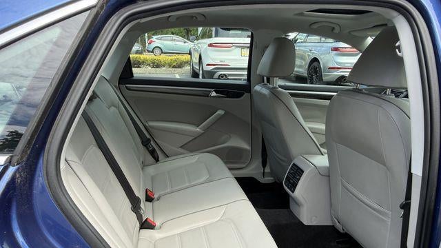 2016 Volkswagen Passat 1.8T SE