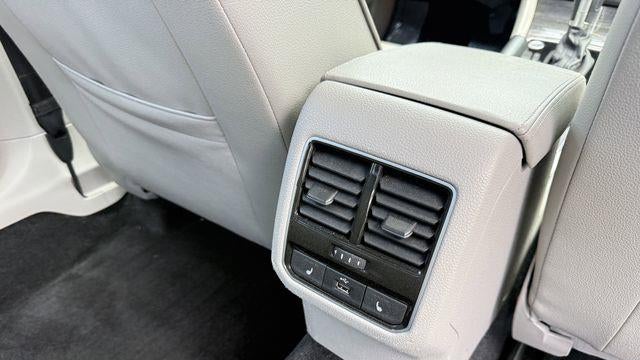 2016 Volkswagen Passat 1.8T SE
