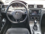 2017 Passat Thumbnail 9