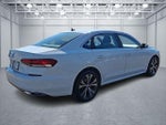 2020 Passat Thumbnail 4