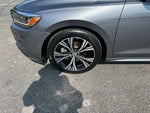 2020 Passat Thumbnail 10