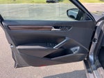 2020 Passat Thumbnail 26