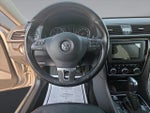 2014 Passat Thumbnail 12
