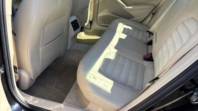 2014 Volkswagen Passat 2.0L TDI SEL Premium