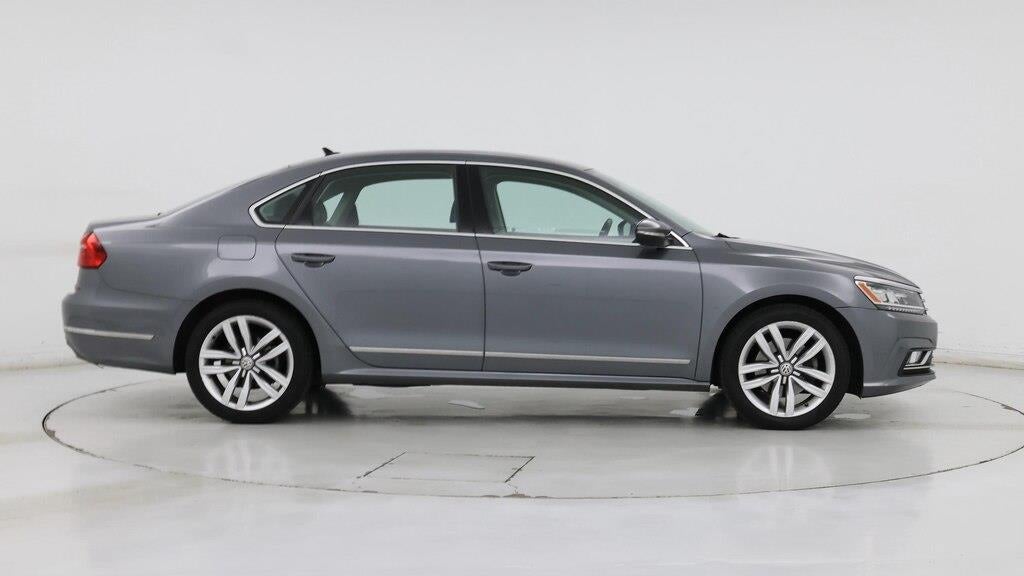 2016 Volkswagen Passat 1.8T SEL