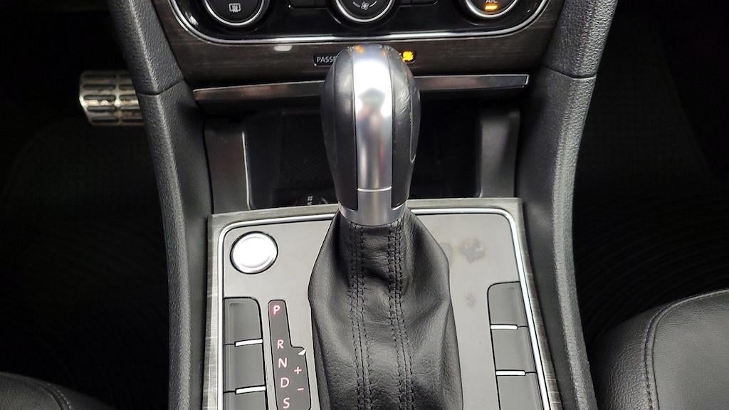 2016 Volkswagen Passat 1.8T SEL