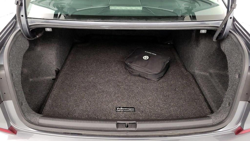2016 Volkswagen Passat 1.8T SEL