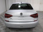 2017 Passat Thumbnail 27