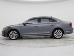 2017 Passat Thumbnail 3