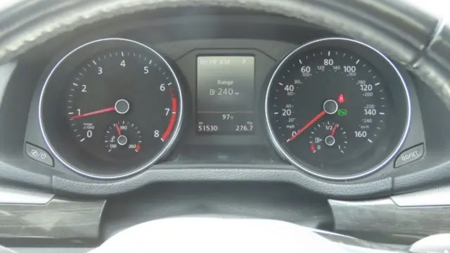 2017 Volkswagen Passat 1.8T SEL Premium