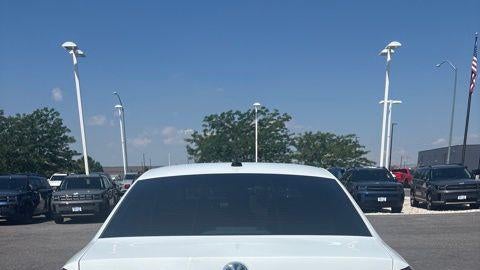 2017 Volkswagen Passat 1.8T SEL Premium