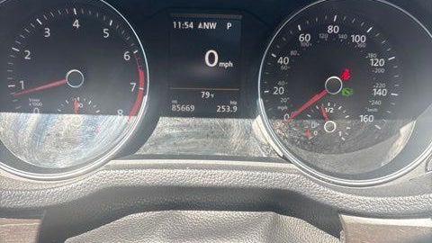 2017 Volkswagen Passat 1.8T SEL Premium