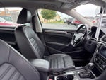 2017 Passat Thumbnail 33