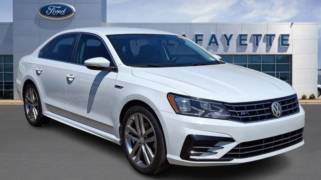 Preowned 2017 Volkswagen Passat 1.8T R-Line for Sale