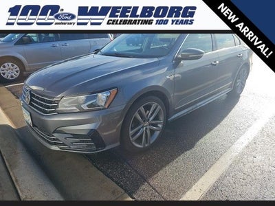 2017 Volkswagen Passat 1.8T R-LINE 4DR Sedan