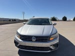 2017 Passat Thumbnail 2