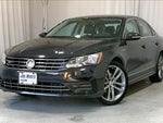 2017 Passat Thumbnail 11