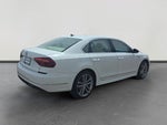 2017 Passat Thumbnail 5