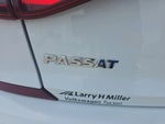 2017 Passat Thumbnail 24