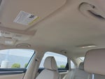 2017 Passat Thumbnail 33