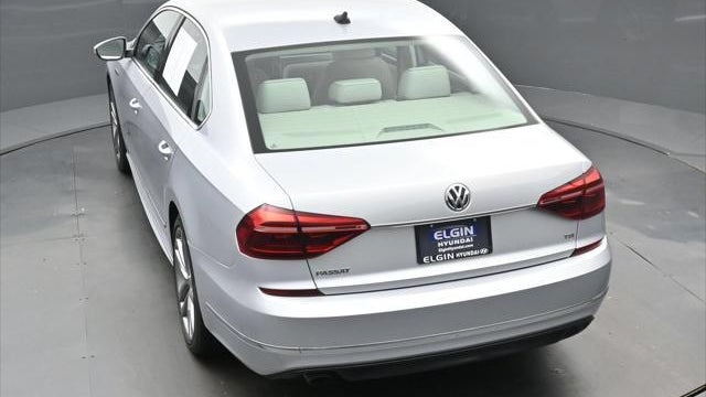 2017 Volkswagen Passat 1.8T R-Line