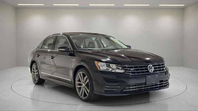 Preowned 2017 Volkswagen Passat 1.8T R-Line for Sale