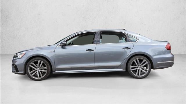 2017 Volkswagen Passat 1.8T R-Line