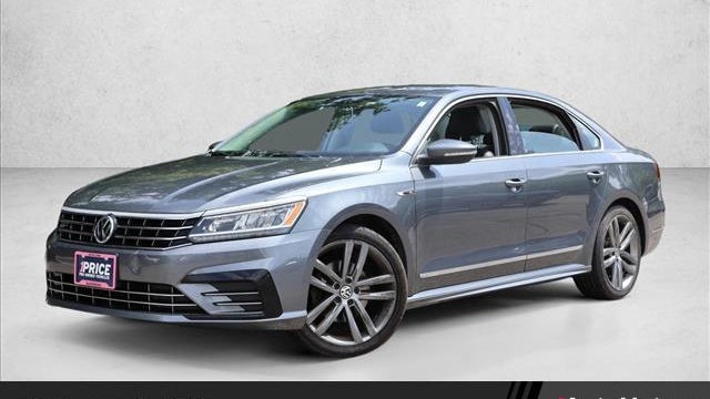 Preowned 2017 Volkswagen Passat 1.8T R-Line for Sale