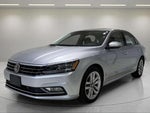2017 Passat Thumbnail 17
