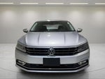 2017 Passat Thumbnail 18