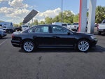 2017 Passat Thumbnail 4