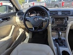2017 Passat Thumbnail 16