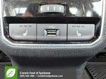 2017 Passat Thumbnail 13