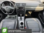 2017 Passat Thumbnail 14