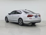 2018 Passat Thumbnail 2