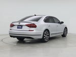 2018 Passat Thumbnail 8