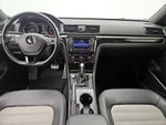 2018 Passat Thumbnail 9