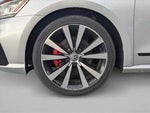 2018 Passat Thumbnail 17