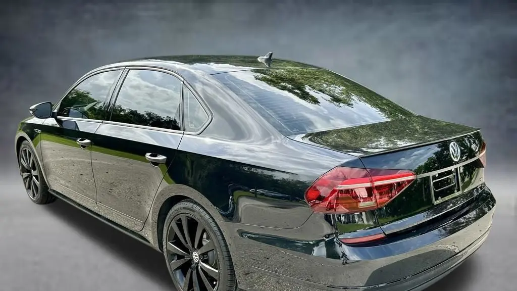2018 Volkswagen Passat V6 GT
