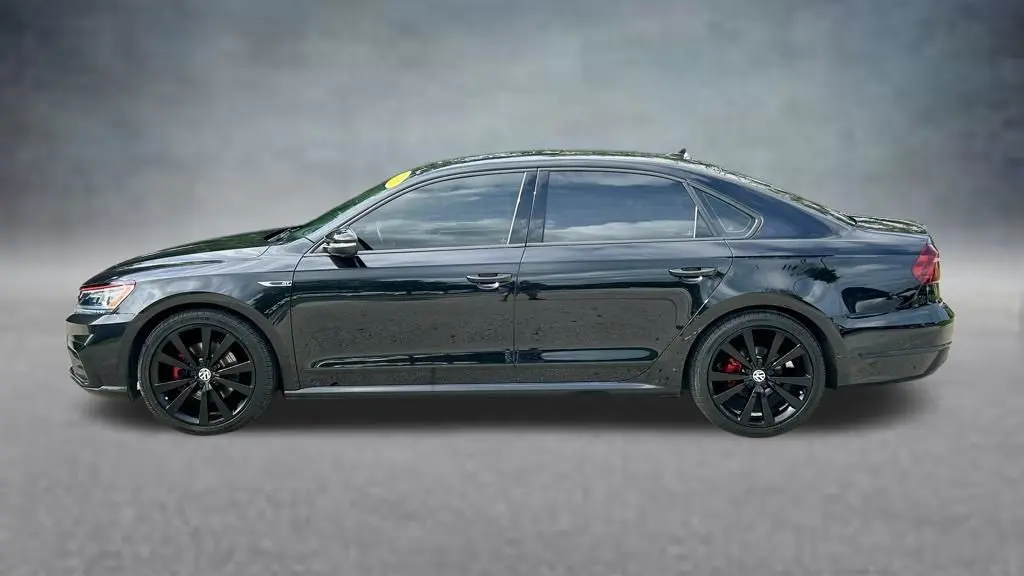 2018 Volkswagen Passat V6 GT