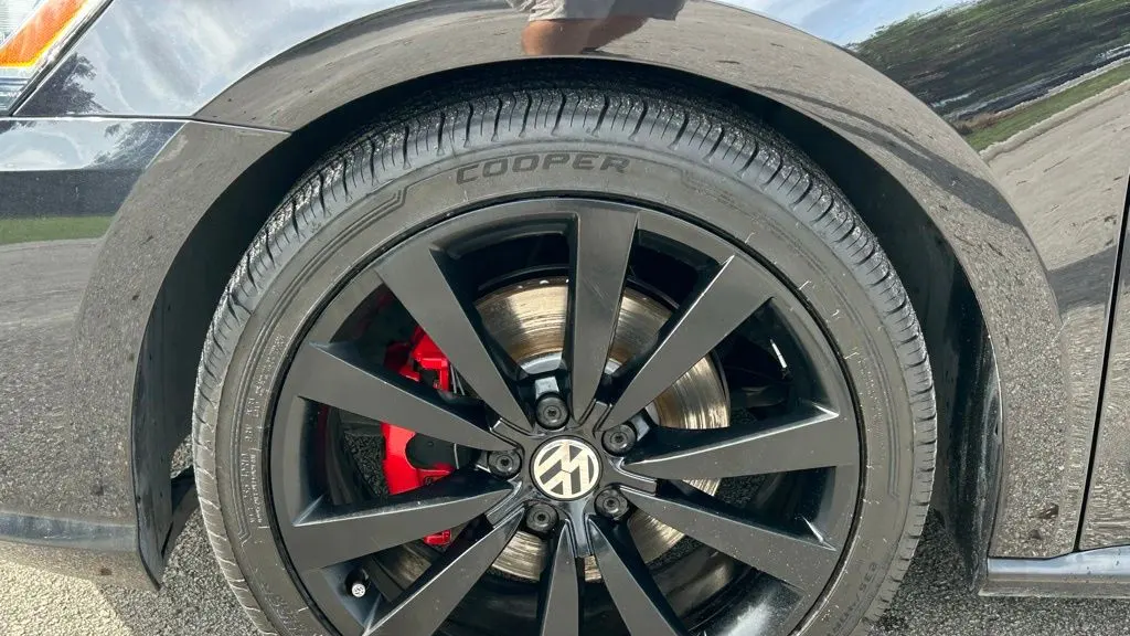 2018 Volkswagen Passat V6 GT
