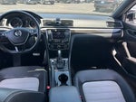 2018 Passat Thumbnail 19