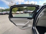 2019 Passat Thumbnail 43