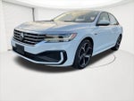 2020 Passat Thumbnail 1