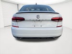 2020 Passat Thumbnail 4