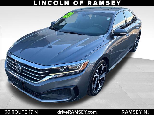 2021 Volkswagen Passat - $16,598