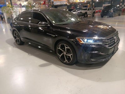 2021 Volkswagen Passat R-LINE 4DR Sedan