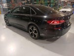 2021 Passat Thumbnail 13